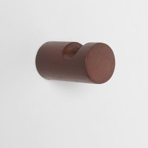 H&M set 4 wood hooks.